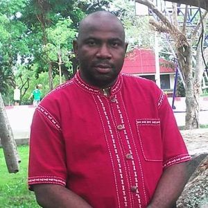 Meet your Posher, Ebong